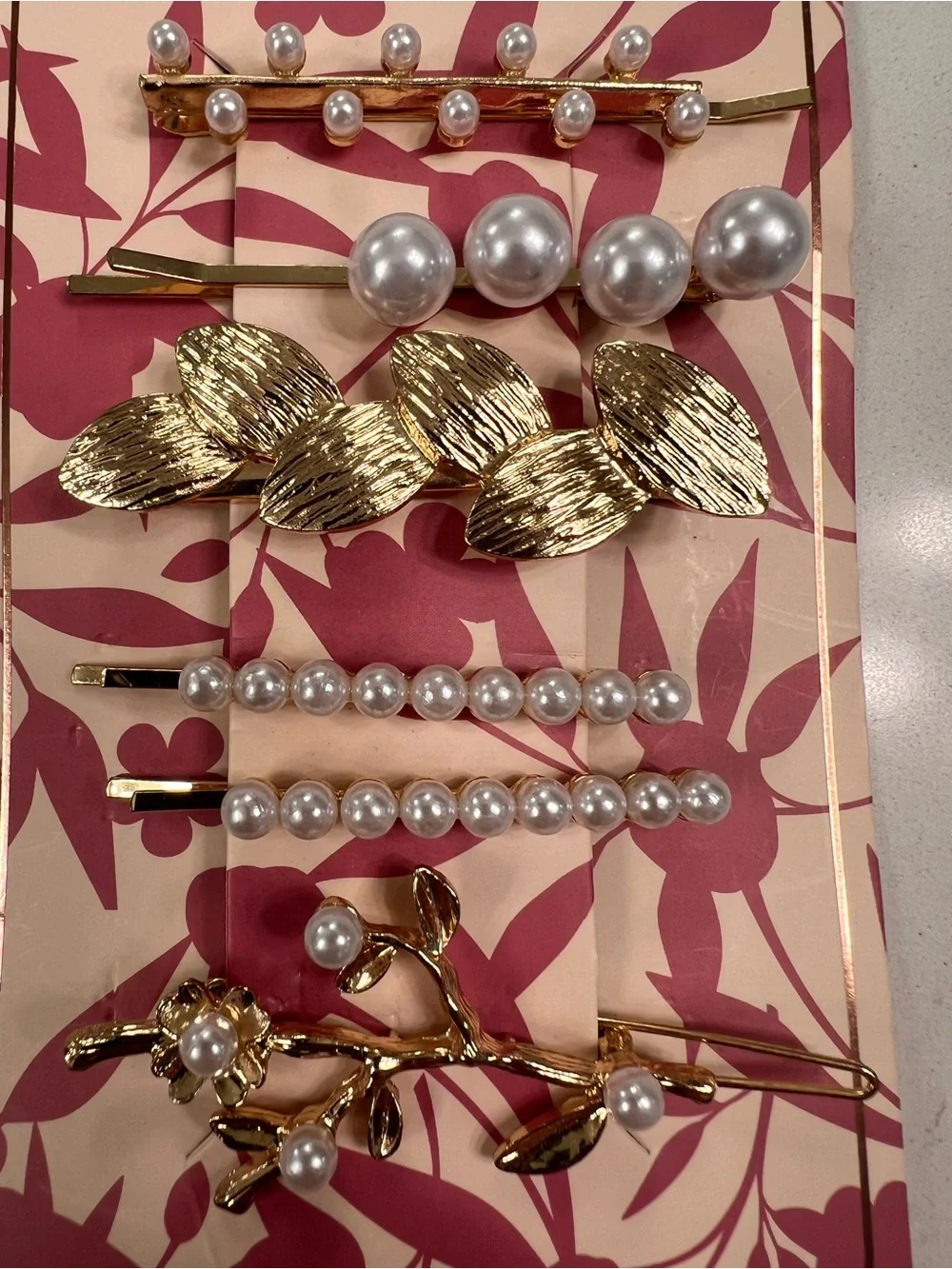 Nicole Miller New York - (6) Piece Gold Pearl Hair Clip Bobby Pin Set